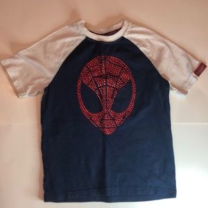 Unisex Spider-Man shirt size 8M White blue and red